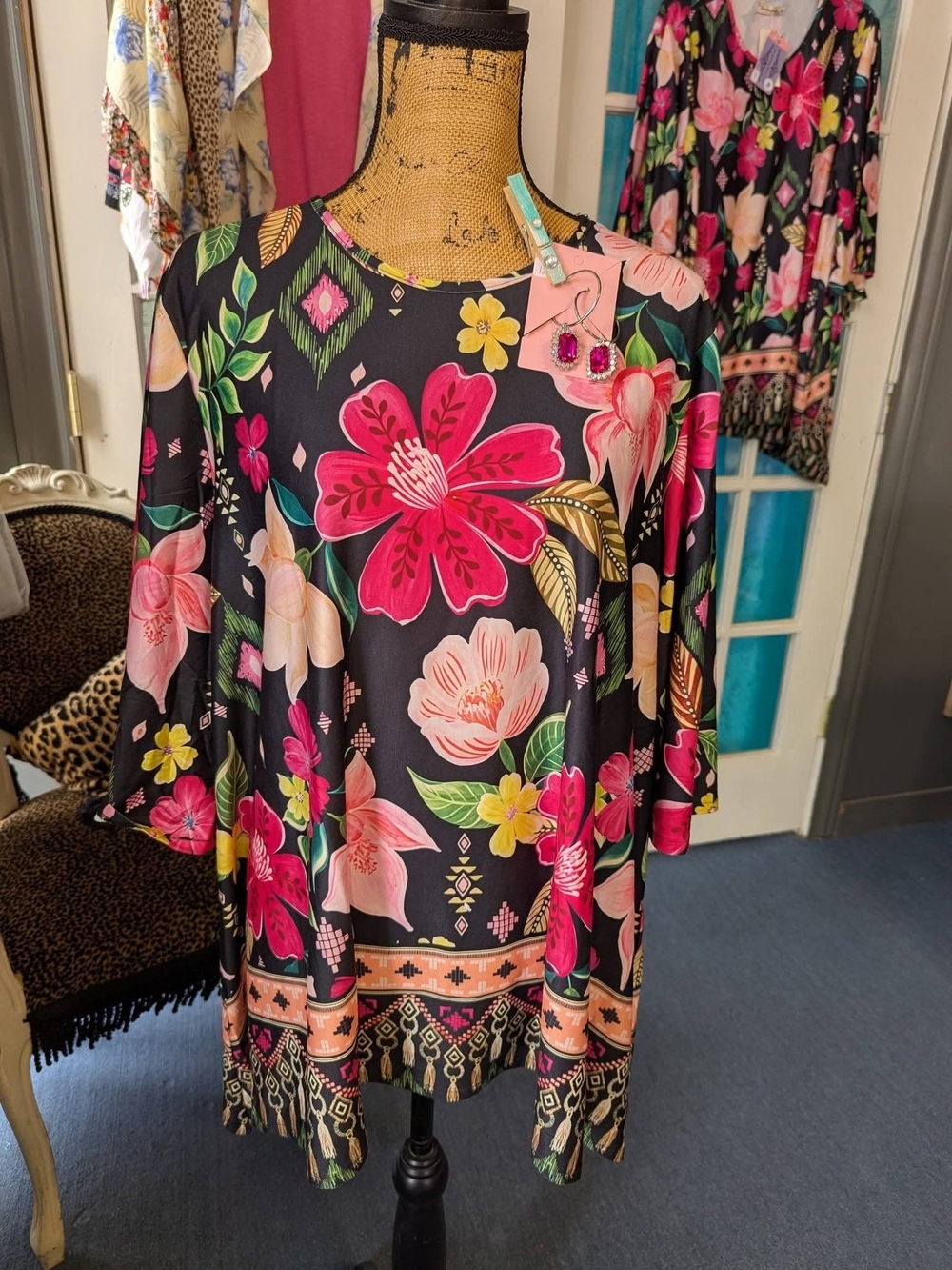 Floral Bell-Sleeve Top in Black and Pink